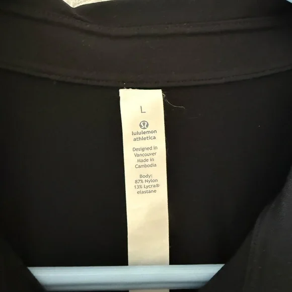 Lululemon Men’s Polo - Picture 2 of 3